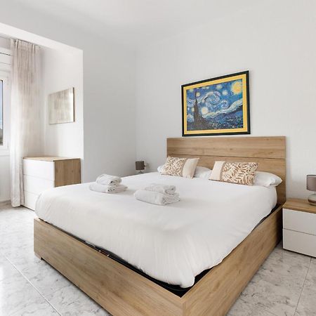 Besos - Bright Apartment Close To Congress & Port Sant Adrià de Besòs Exterior foto