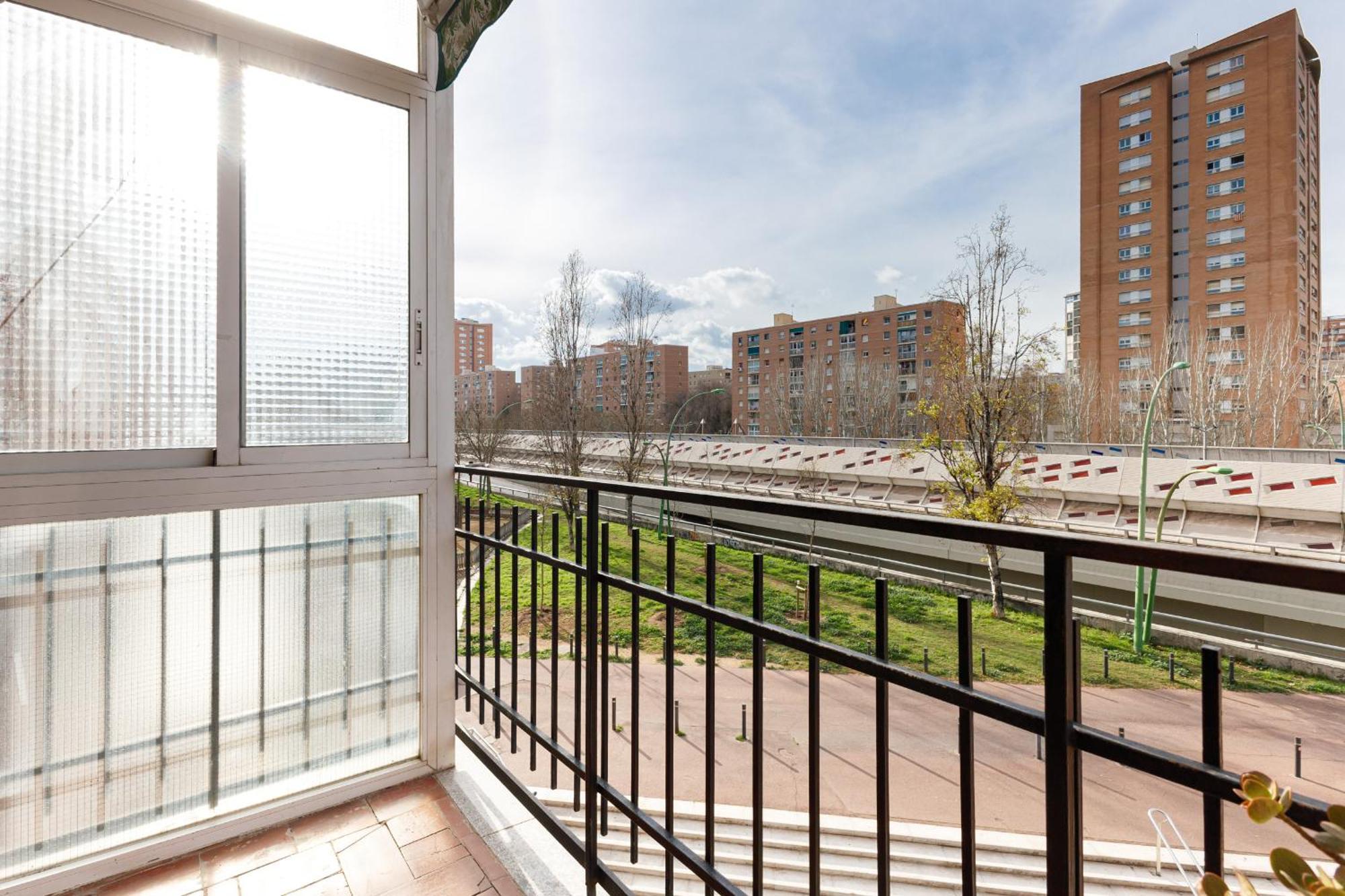 Besos - Bright Apartment Close To Congress & Port Sant Adrià de Besòs Exterior foto