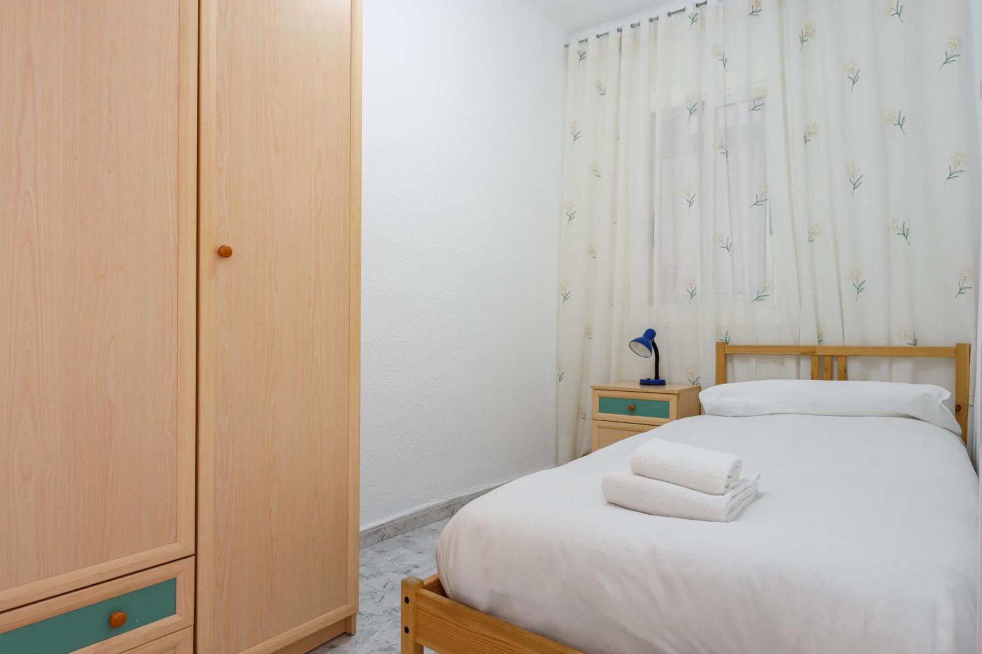 Besos - Bright Apartment Close To Congress & Port Sant Adrià de Besòs Exterior foto