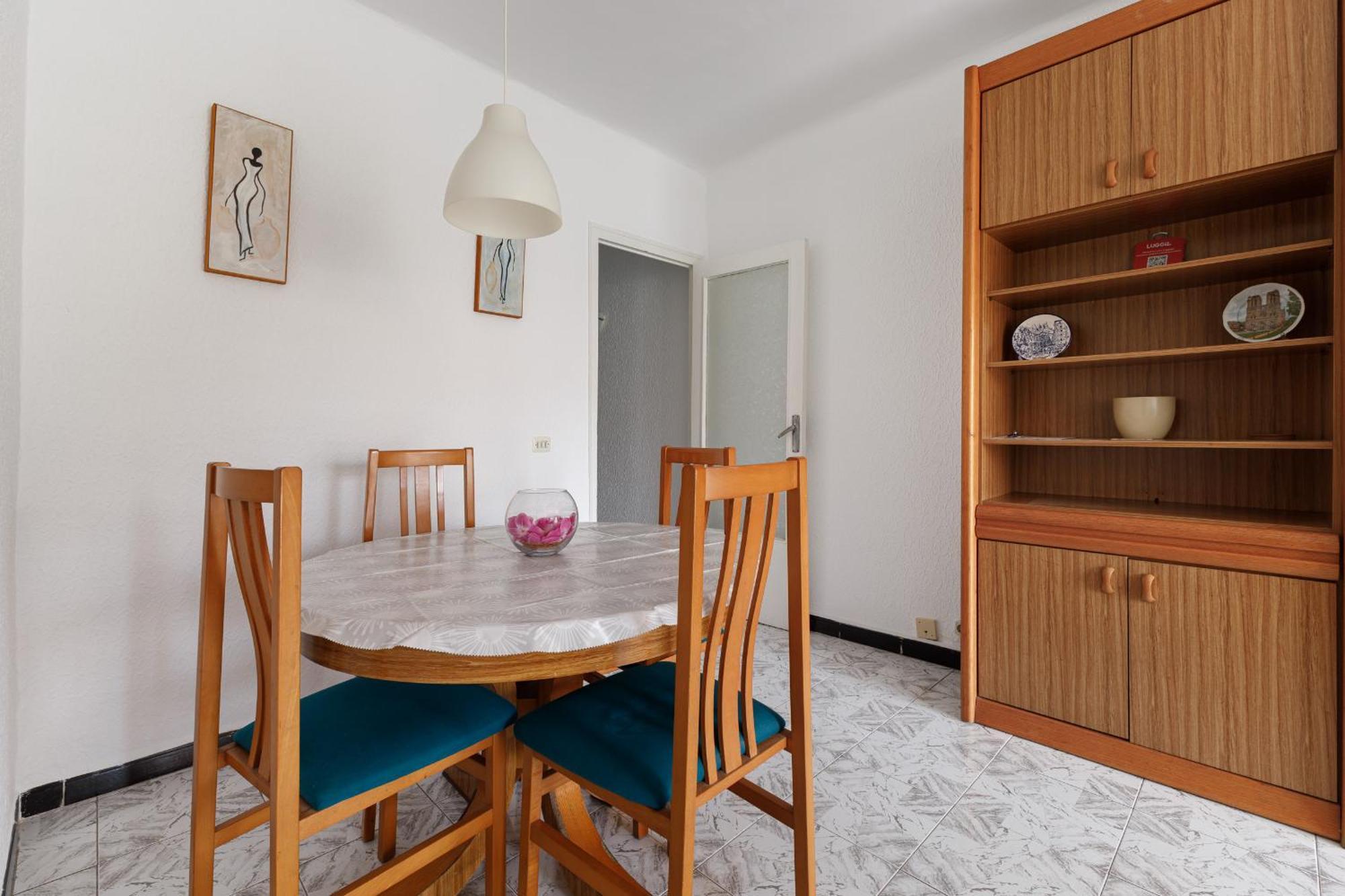 Besos - Bright Apartment Close To Congress & Port Sant Adrià de Besòs Exterior foto