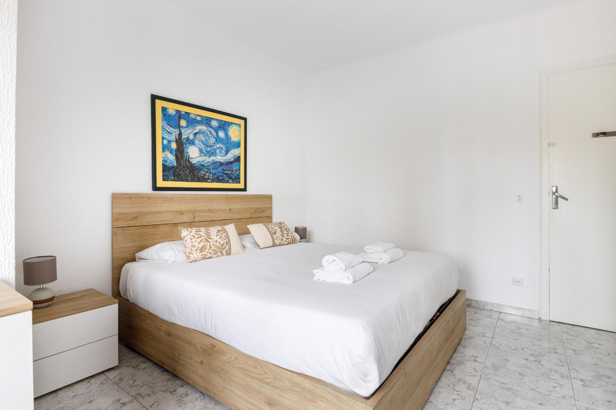 Besos - Bright Apartment Close To Congress & Port Sant Adrià de Besòs Exterior foto